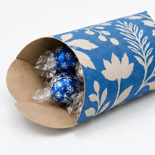 Festive confectionery — Pillow carton