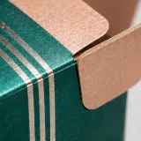Custom wrapped cookies packaging — Crash-lock bottom carton — Material & finish
