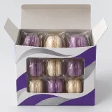 Sealed macarons — Window tuck carton