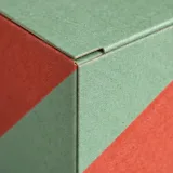 Custom lipstick trio packaging — Hexagonal tuck carton — Material & finish
