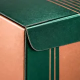 Custom travel accessories packaging — Crash-lock bottom carton — Material & finish