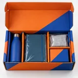 Client welcome kit — Divided roll-end mailer