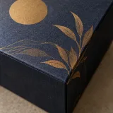 Custom matcha gift set packaging — Lift-off lid — Material & finish