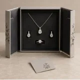 Wedding jewellery set — Double-door box