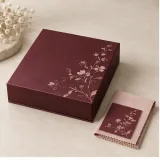 Custom pearl necklace packaging — Magnetic book box — Closed set