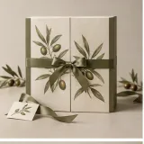 Custom gourmet food gift packaging — Double-door box — Closed set
