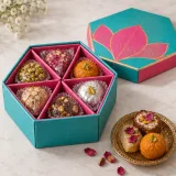 Festival sweets collection — Hexagonal lift-off box