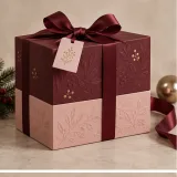 Custom holiday food hamper packaging — Two-tier lift-off box — Closed set