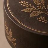 Custom biscuit tin packaging — Round lift-off box — Material & finish